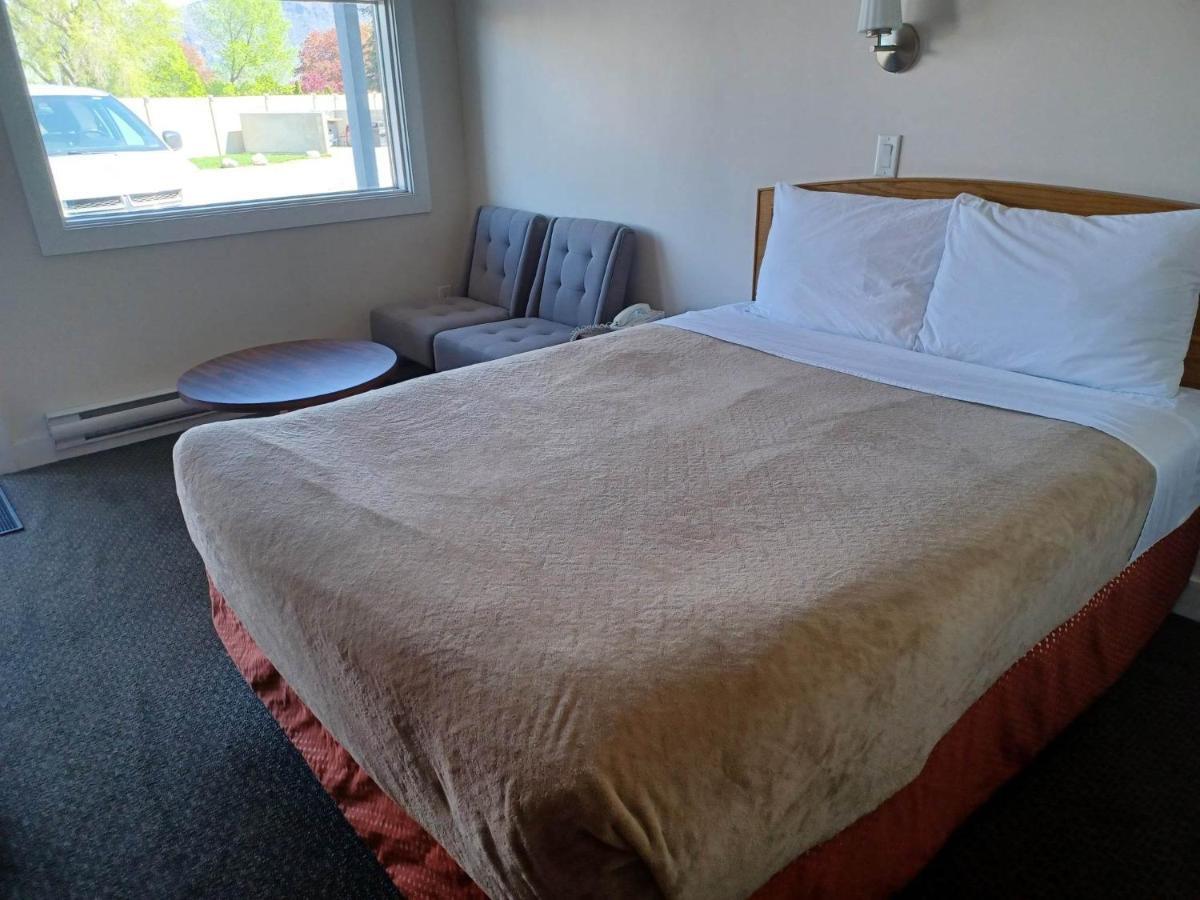 Grandview Motel Kamloops Luaran gambar