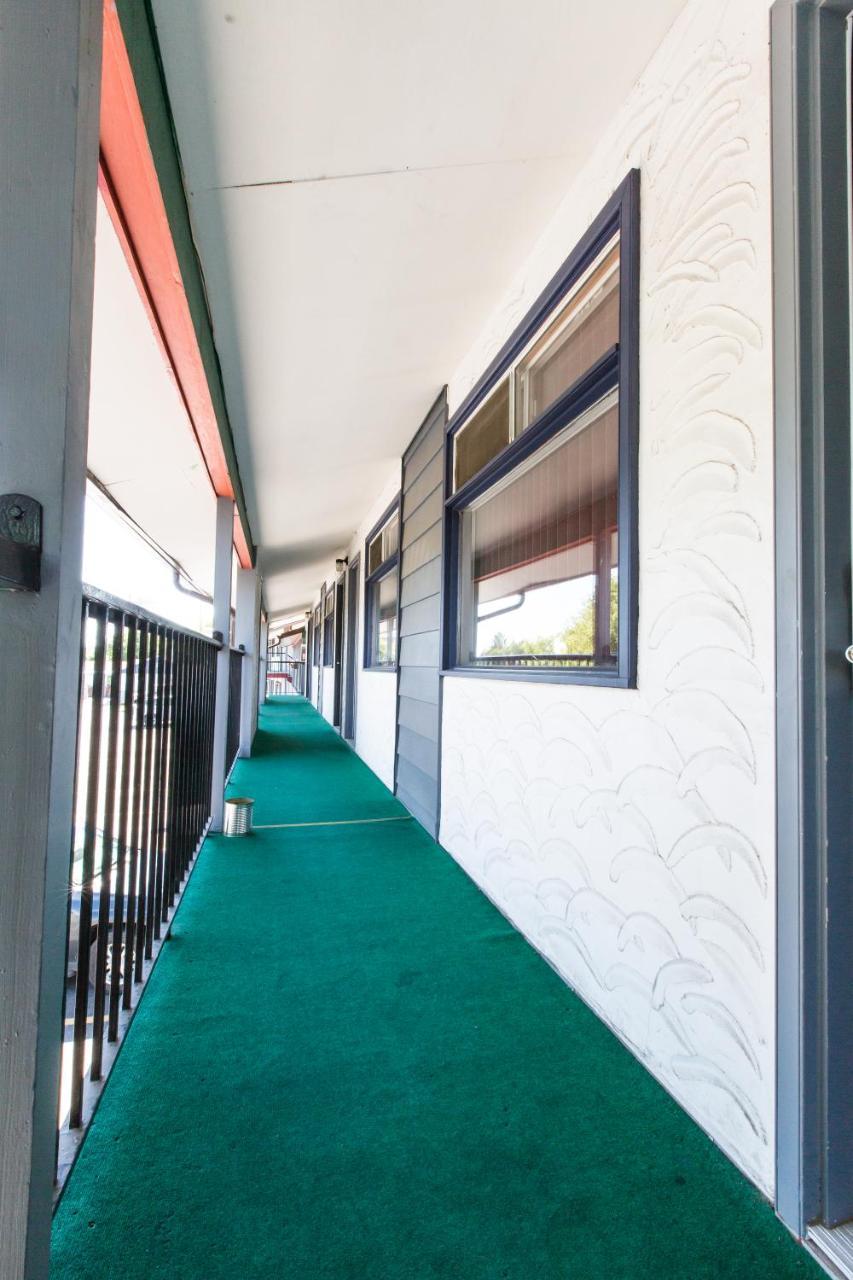 Grandview Motel Kamloops Luaran gambar